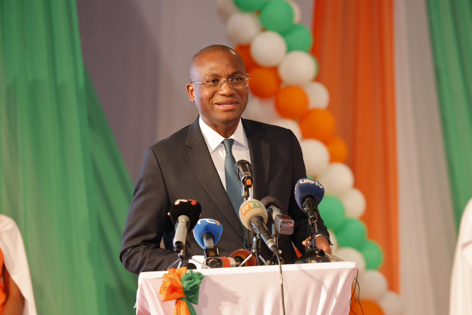 Côte d’Ivoire-Afrique centrale : un forum économique de coopération bilatérale ouvert à Abidjan