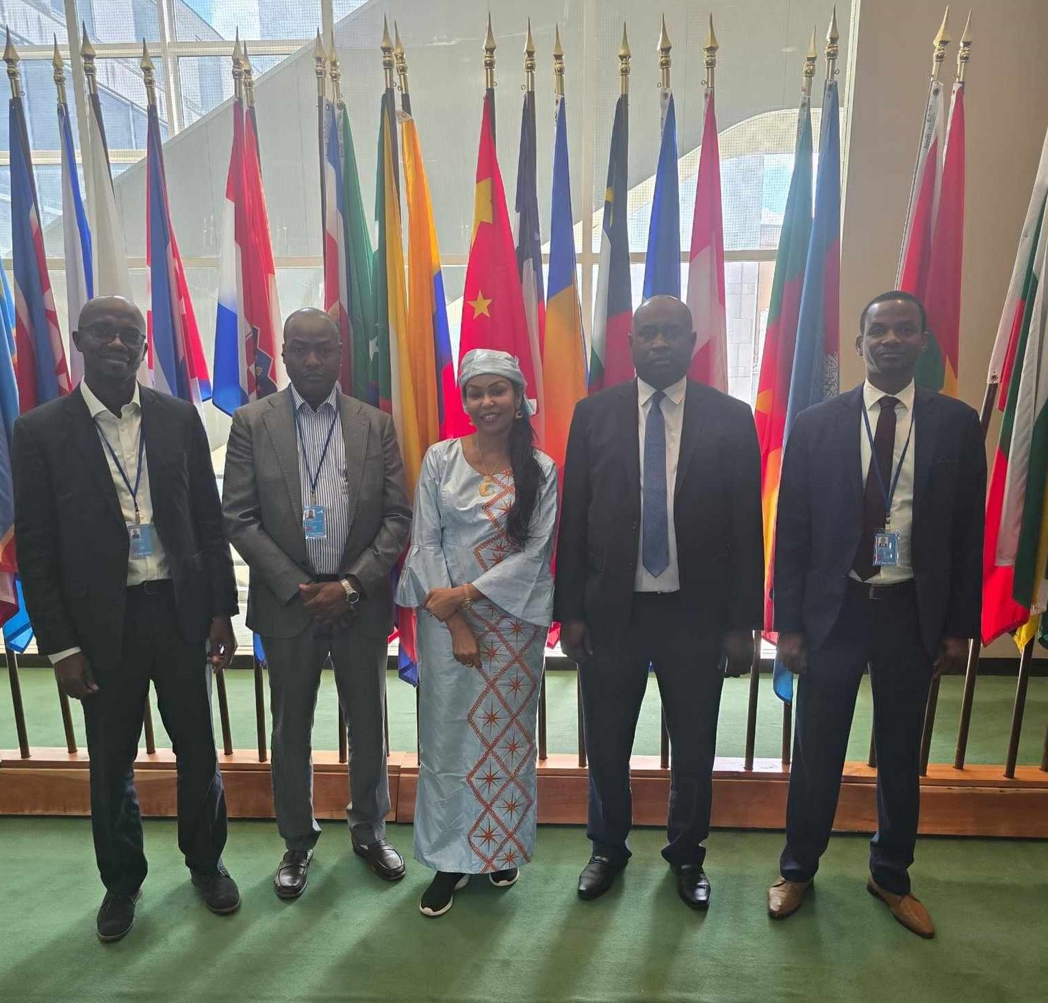 Photo de famille de la délégation tchadienne à la 58ème Session de la Commission de la Population et du Développement des Nations Unies.