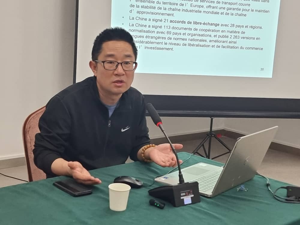 Chine : Les enjeux de l'initiative "La Ceinture et la Route" au cœur des échanges