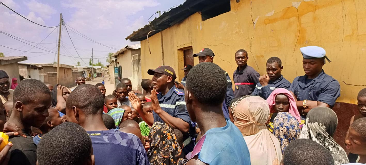 Cameroun : Les Pompiers de Garoua sensibilisent aux risques du stockage de carburant à domicile
