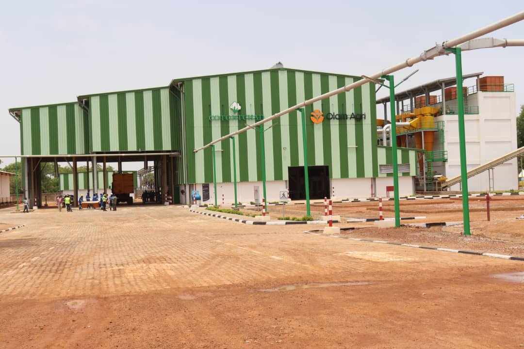 Tchad : le Premier ministre inaugure l’usine d’égrenage de coton de Gounou Gaya