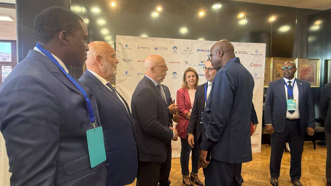 Tchad : Le Ministre Passale Kanabe explore la coopération Euro-Africaine dans le secteur de l'eau aux Îles Canaries