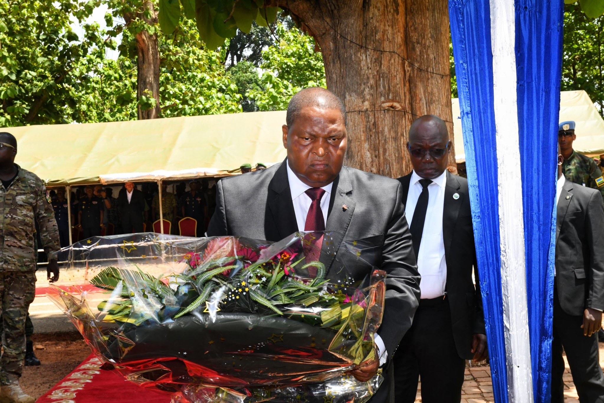RCA : Le Président Touadéra rend un hommage solennel aux soldats tombés à Zémio