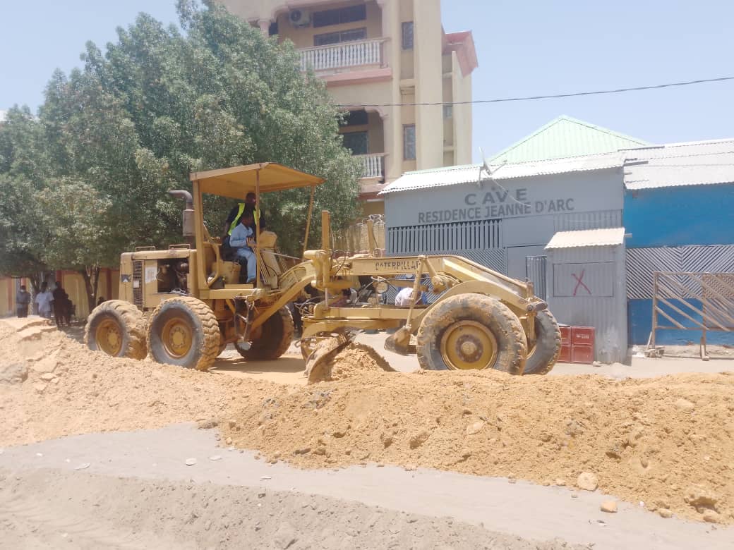 ​N'Djamena : la mairie du 7ème arrondissement lance le colmatage des rues