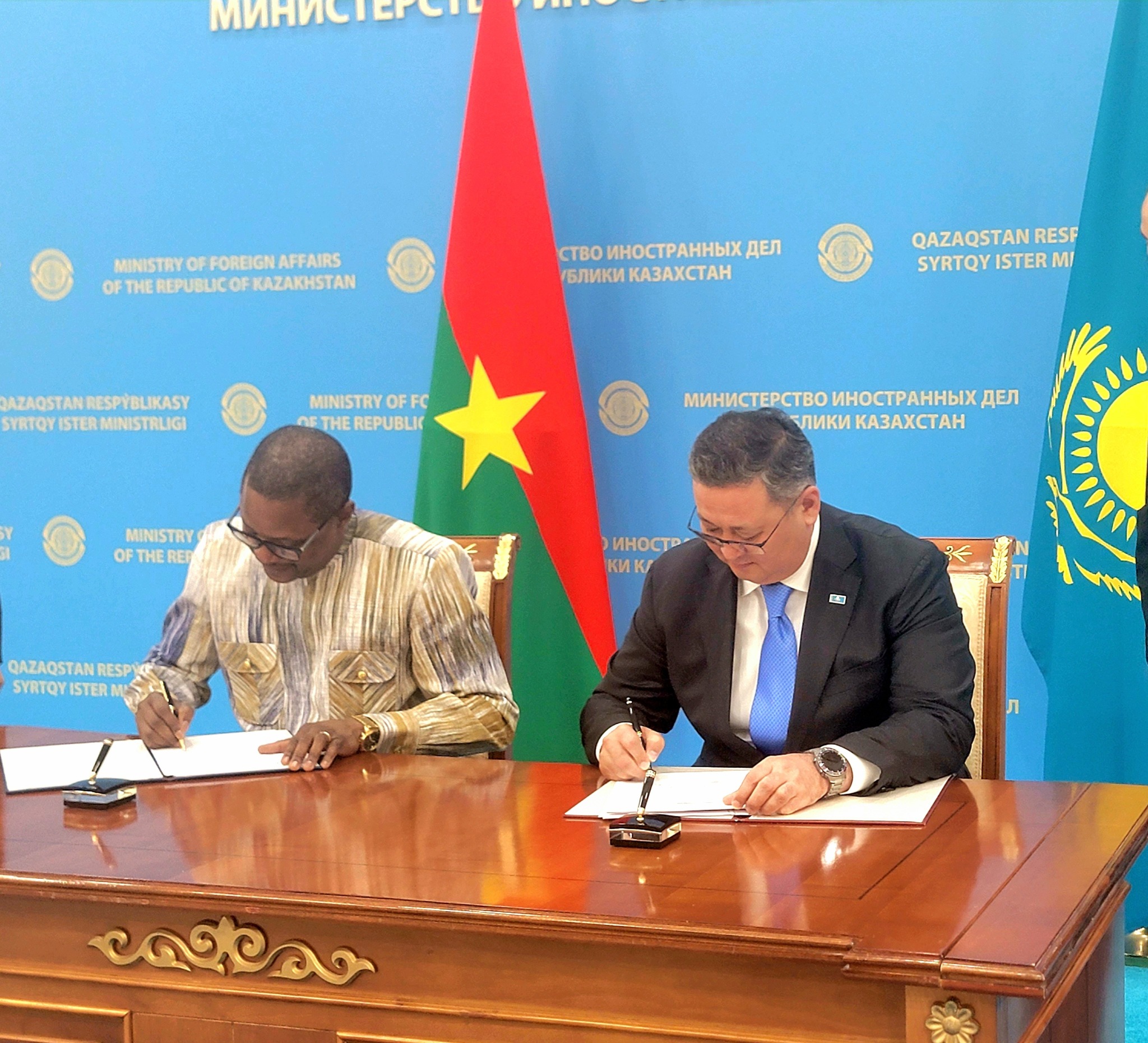 Burkina Faso-République du Kazakhstan : un mémorandum d’entente signé