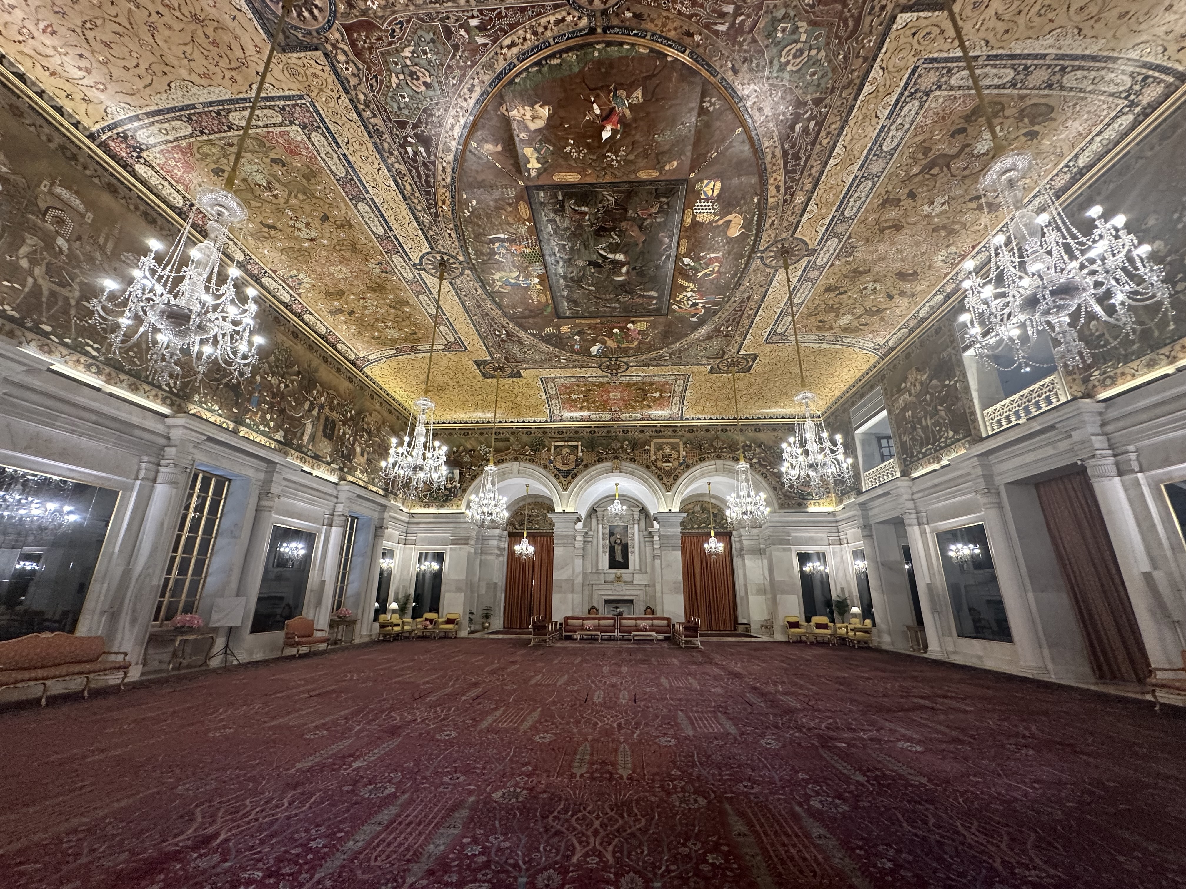 Immersion in the heart of the Rashtrapati Bhavan: a visit to the pinnacle of Indian institutional elegance