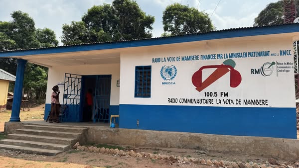 RCA : La radio communautaire « La Voix de la Mambéré » renaît à Carnot avec le soutien de la MINUSCA