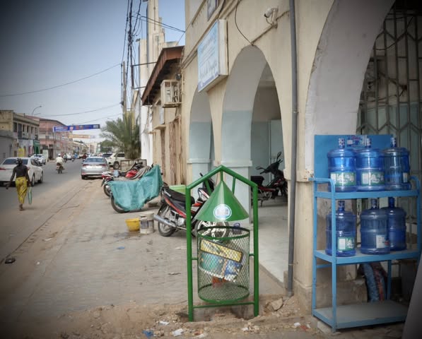 N’Djamena : Les premiers bacs à ordures sont installés dans la capitale