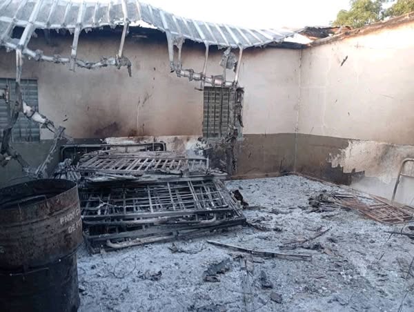 Cameroun - Extrême-Nord : Attaque de Boko Haram à Sagmé, Brigade de Gendarmerie et Centre de Santé incendiés