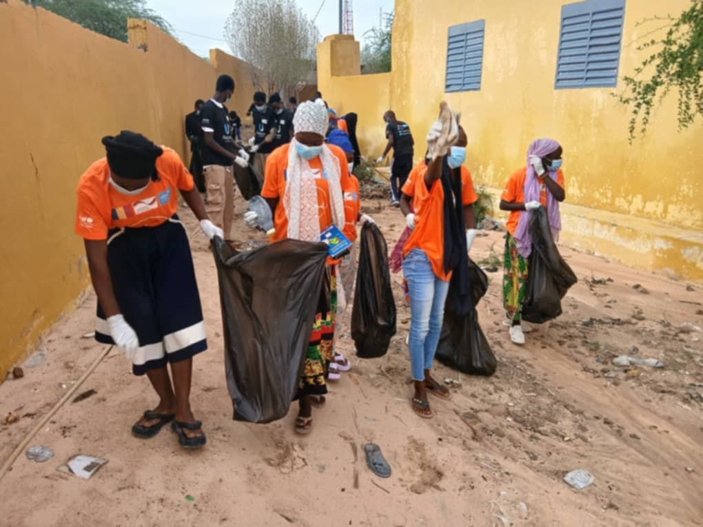 Tchad : hommage à Nelson Mandela par les U-Reporters et les Supers Banat du CLAC de Mao