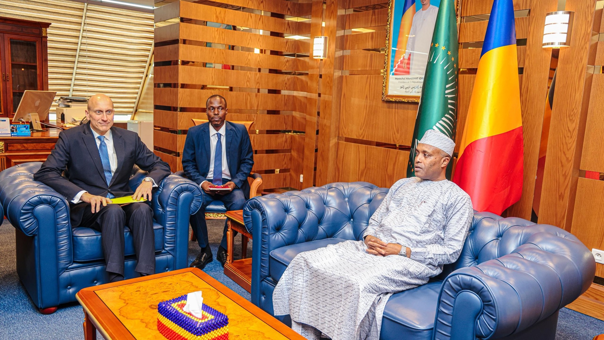 Tchad/Etats-Unis : le ministre d’Etat chargé des Affaires étrangères reçoit des parlementaires américains