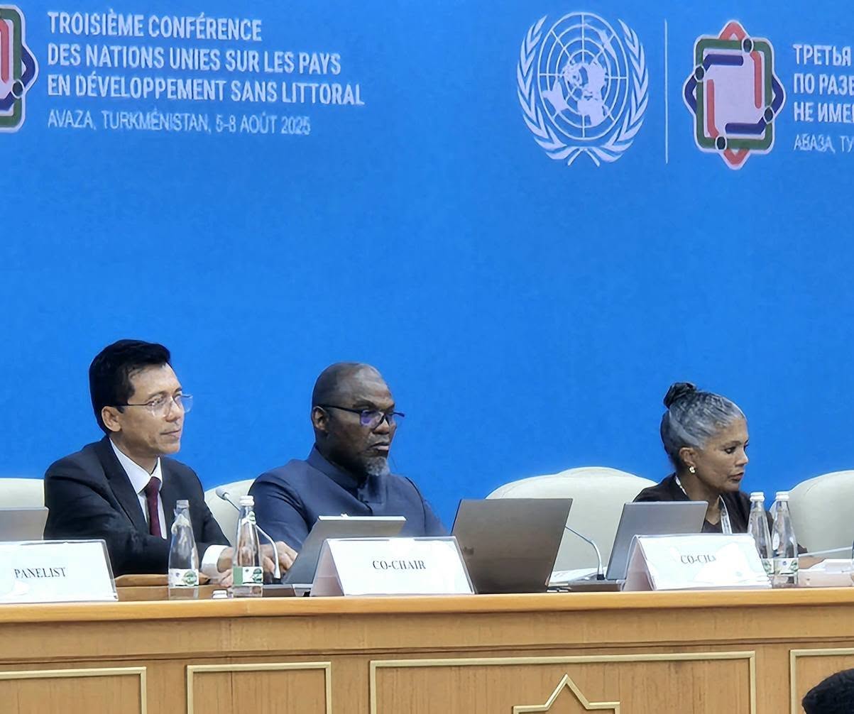 Burkina : conférence sur les PDSL, le pays présente son modèle de restructuration économique