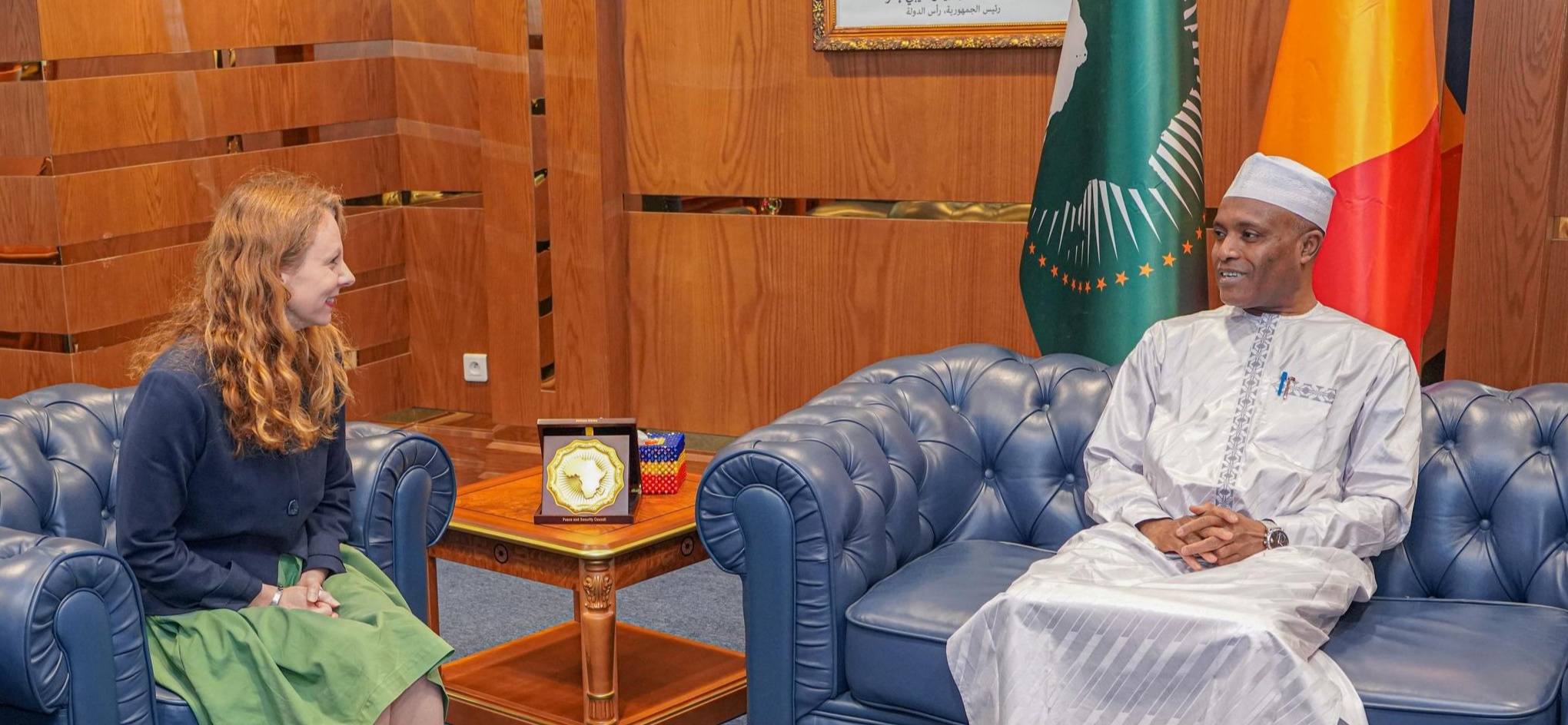 Tchad/Royaume-Uni : le nouvel ambassadeur du Royaume-Uni a présenté les copies figurées de ses lettres de créance