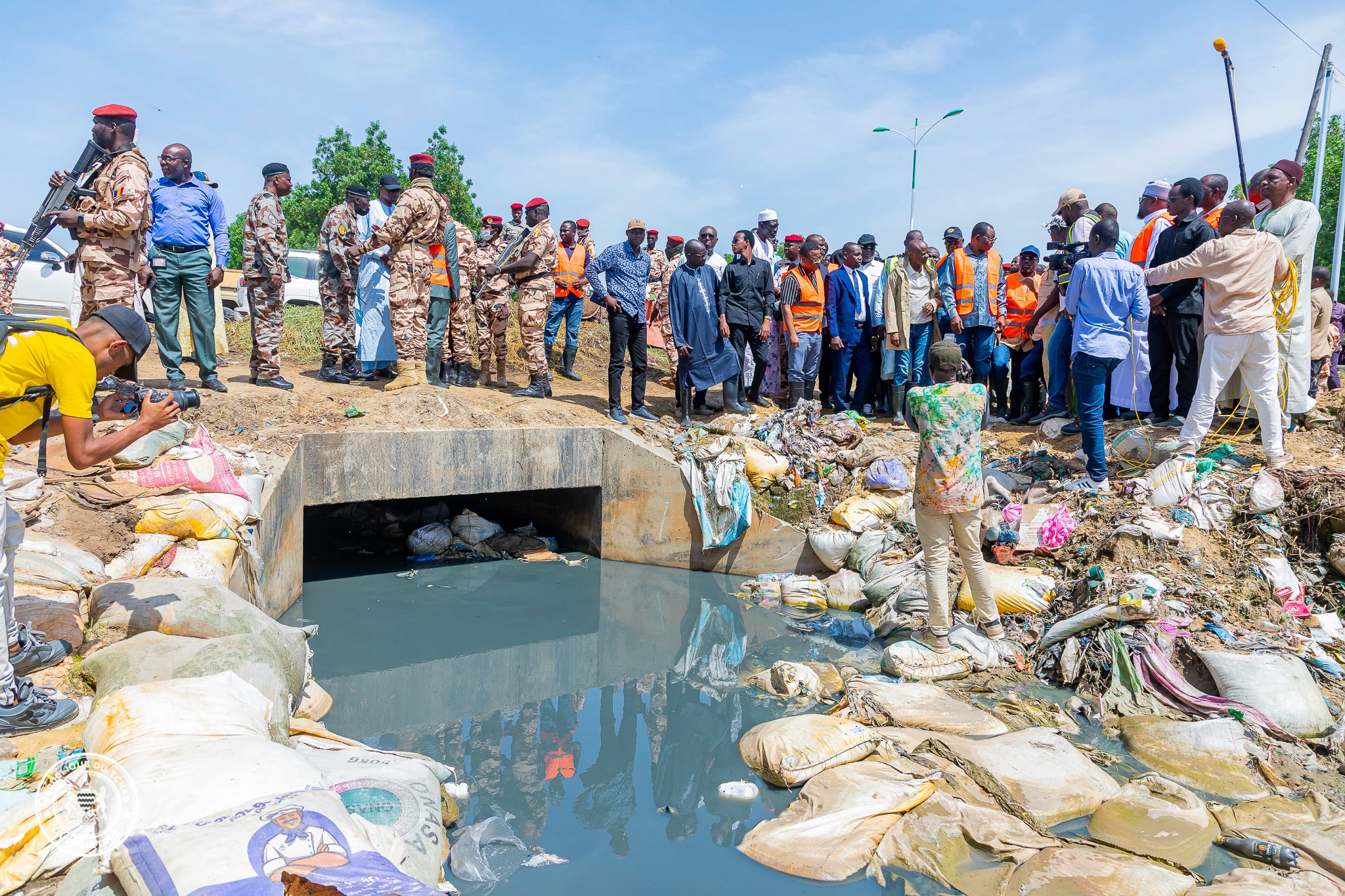 Tchad : le Premier ministre inspecte les zones à haut risque d'inondations de N’Djamena