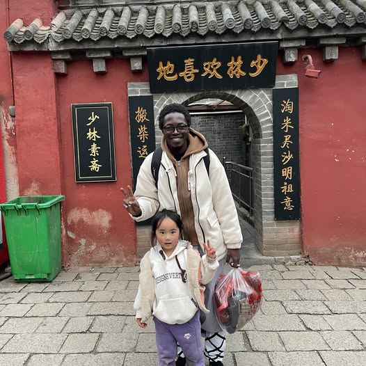 Tchad : Mako Fiz, « le chinois noir », défend l'épanouissement des enfants