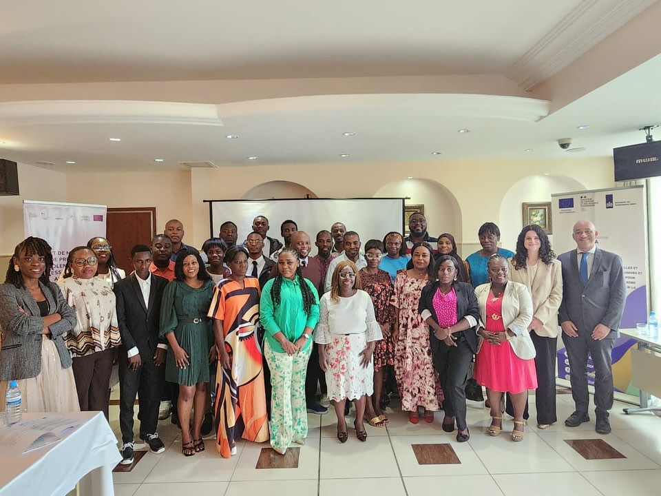 Gabon : Formation pour des élections pacifiques