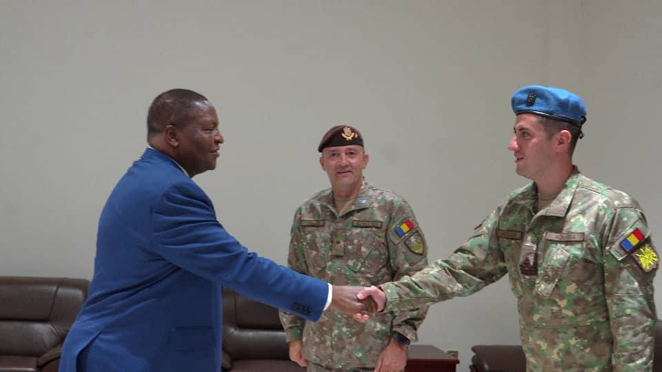 RCA : Présentation du nouveau commandant de l’EUTM-RCA au Président Touadéra