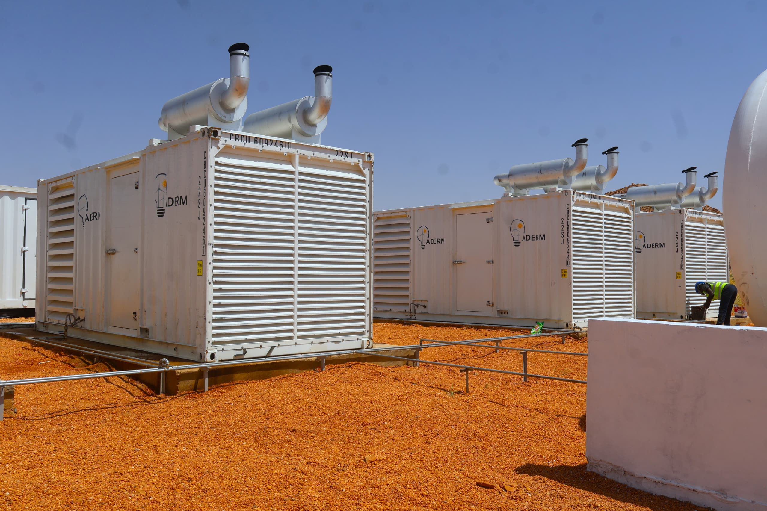 ​Tchad : Inauguration de la centrale photovoltaïque hybride d’Amdjarass, un pas décisif vers l’autonomie énergétique