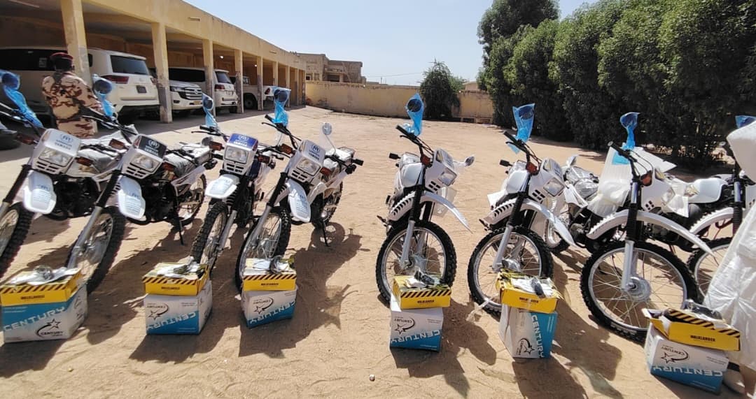 Tchad : à Abéché, le HCR dote les forces de sécurité du Ouaddaï de dix motos