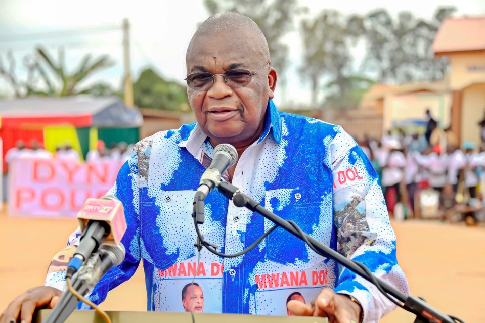 Le donateur François Nguimbi, au cours de son intervention