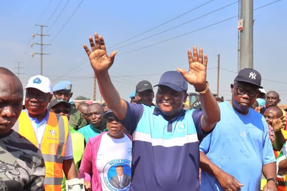 RCA : Le Président Touadéra participe à "Kwa ti Kodro" et dénonce l'insalubrité au Marché Kokoro