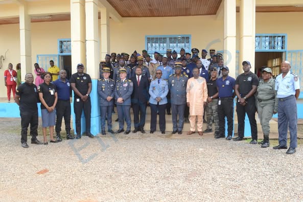 Cameroun : Nouveaux formateurs aux missions prévôtales diplômés de l’EIFORCES
