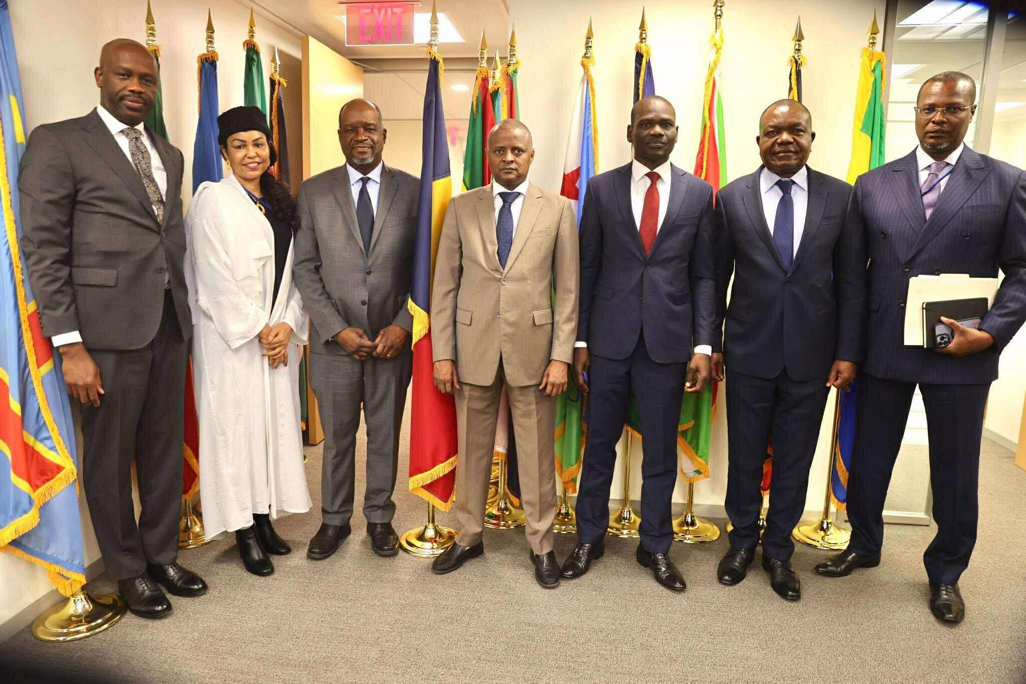 La délégation tchadienne renforce les partenariats mondiaux et crée une dynamique pour « Tchad Connexion 2030 », lors des assemblées annuelles du FMI et de la Banque mondiale 2025.