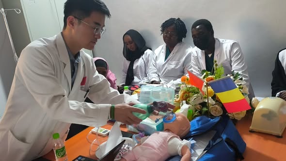 Tchad/Chine : Formation en Réanimation Néonatale à l'Hôpital de l'Amitié Tchad-Chine