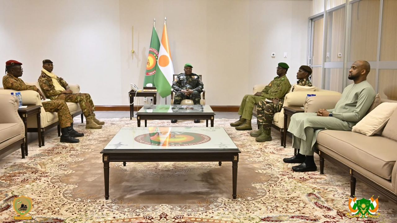 Niger : Les ministres en charge de la Défense de la Confédération AES achèvent une réunion stratégique à Niamey