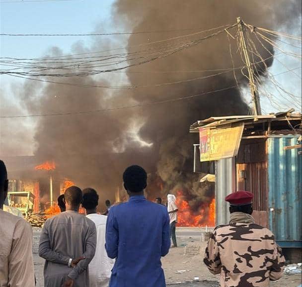 ​Tchad : un incendie ravage plusieurs boutiques de carburant au parc d’Adré à Abéché