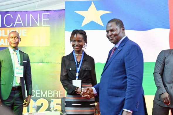 RCA : Le Président TOUADÉRA rencontre les étudiants centrafricains pour un dialogue républicain