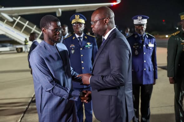 Diplomatie : Le Président Bassirou Diomaye Faye en mission stratégique au Koweït et aux Émirats Arabes Unis