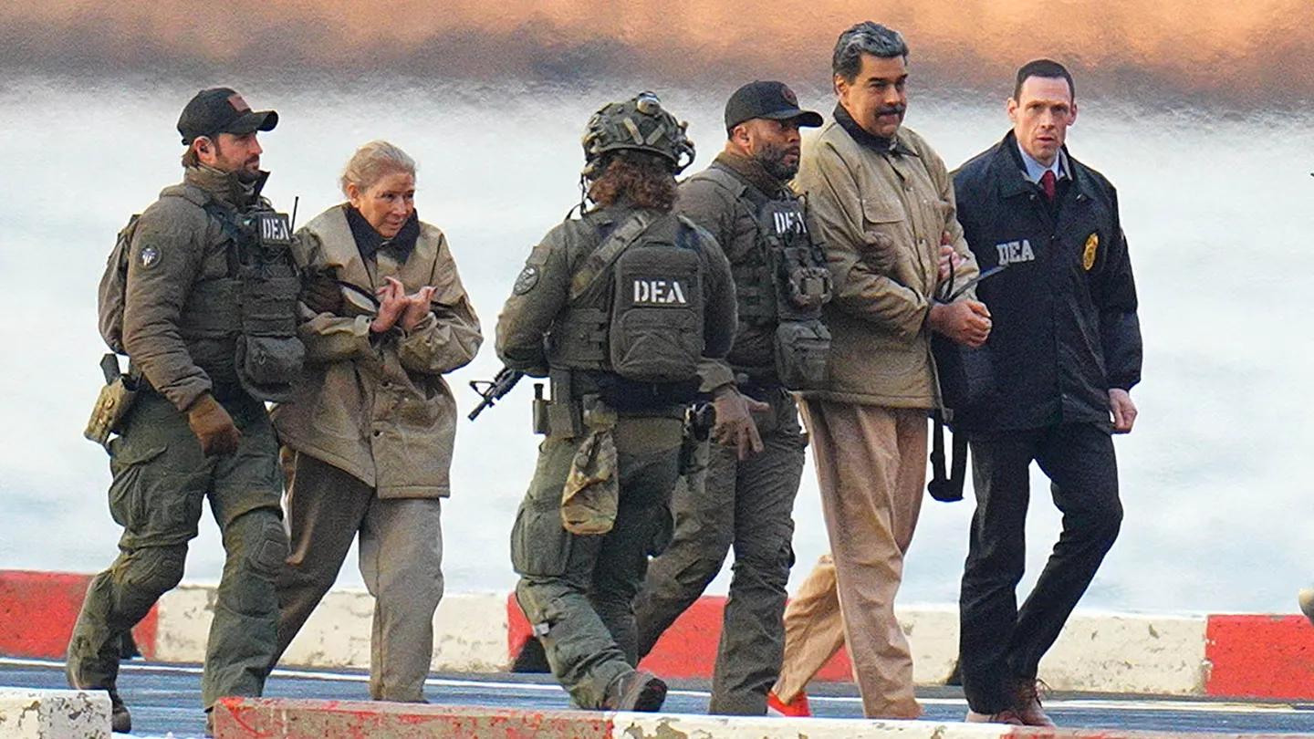 Nicolás Maduro et son épouse, Cilia Flores, sont menottés après leur atterrissage sur un héliport de Manhattan, en route vers un tribunal fédéral de Manhattan, le 5 janvier 2026 à New York. Photo : XNY/Star Max/GC Images