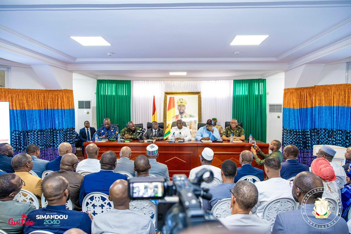 Guinée : installation du Premier ministre Amadou Oury BAH