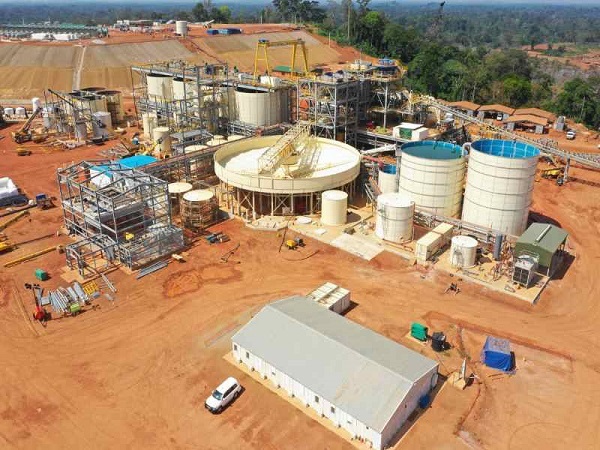 Côte d'Ivoire : l'État accorde des permis d'exploitation à deux entreprises pour une production de plus de 14 tonnes d'or/an