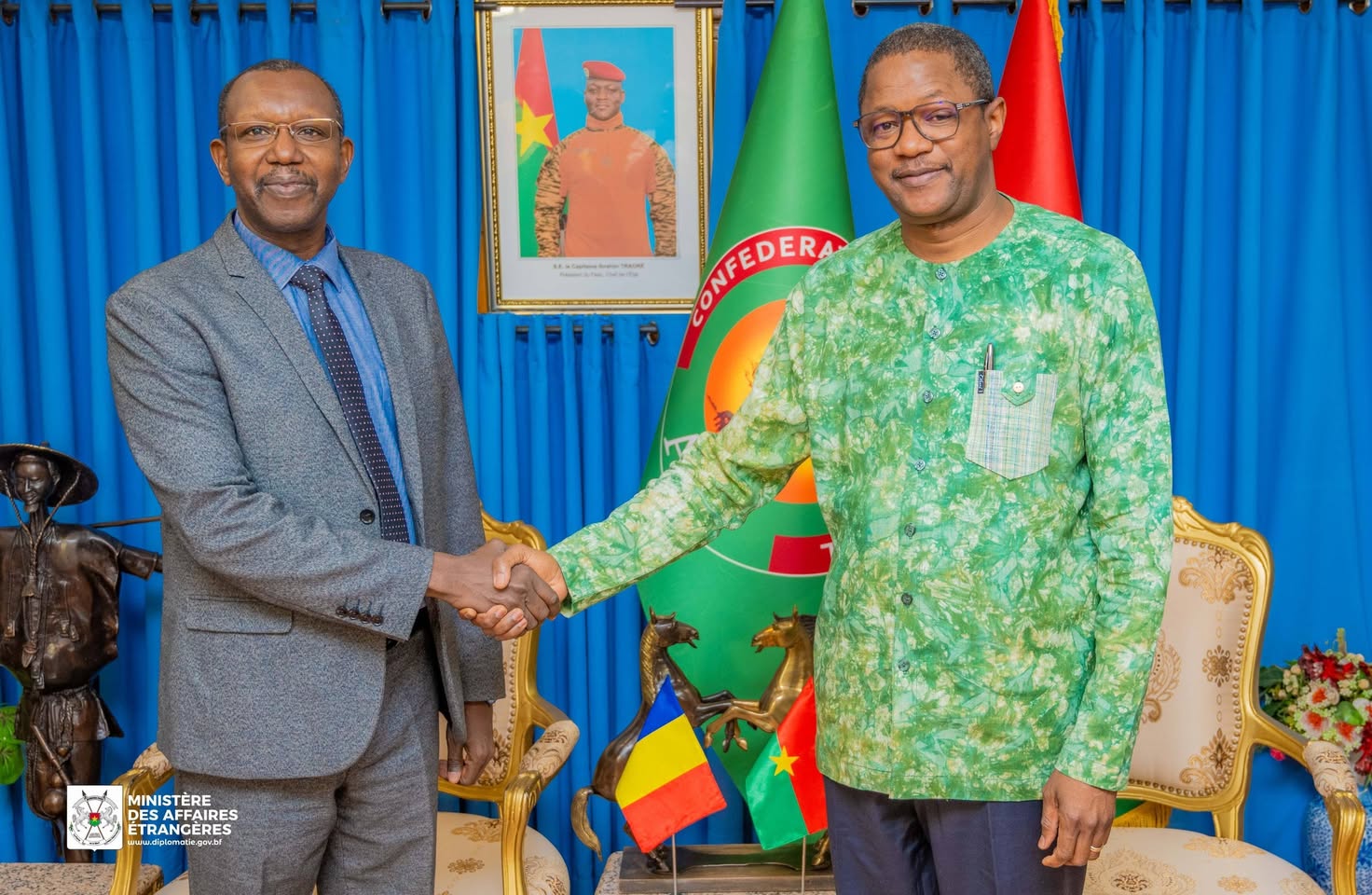 Le Tchad veut renforcer sa coopération avec le Burkina Faso