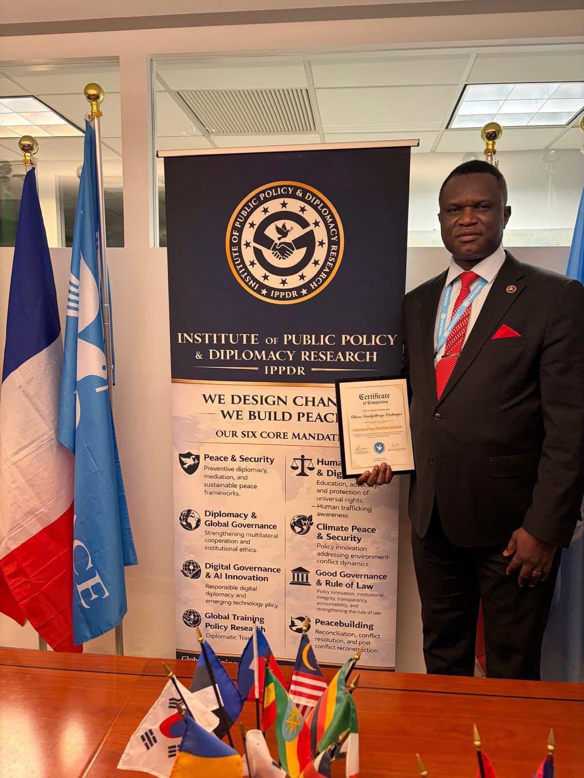 Son Excellence Olivier Noudjalbaye Dedingar, lors de sa formation à l’institut de recherche en politiques publiques et diplomatie de New York, Manhattan en Mars 2026. Photo: IPPDR/Solomon