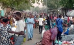Tchad :  à N'Djamena, le trottoir de l'échangeur de Dembé occupé par les vendeurs