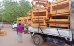Cameroun - Extrême-Nord : L'école de Djarengol Kodek reçoit un don de table-bancs, mais la situation reste préoccupante