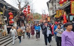 Chine :  immersion dans la ville historique de Dujiangyan, province de Sichuan