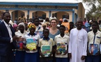 Tchad : Don de livres de l'ambassade de France au Camp de Guilmey pour une éducation accessible