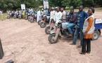 Tchad : quinze motos tricycles pour soutenir le développement des villages de la Grande Sido