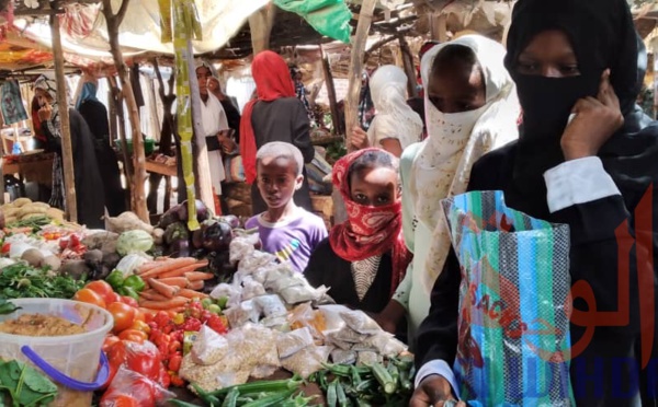 Pandémie : le PNUD demande un revenu minimum provisoire pour aider les plus pauvres