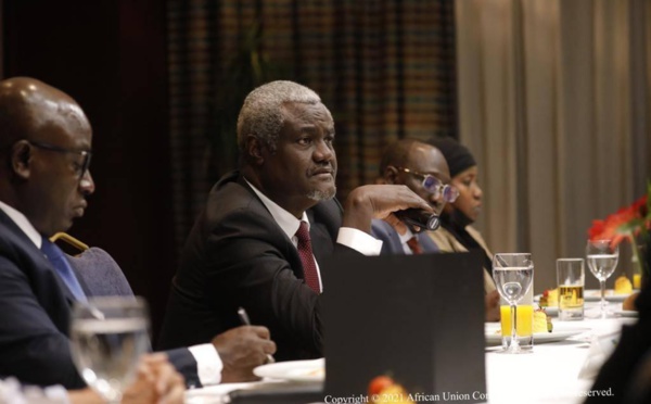 Russie-Ukraine : l'UA salue l'accord sur les exportations de céréales