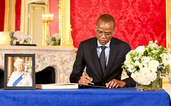 Funérailles de la reine d’Angleterre : le ministre du Pétrole représente le Tchad