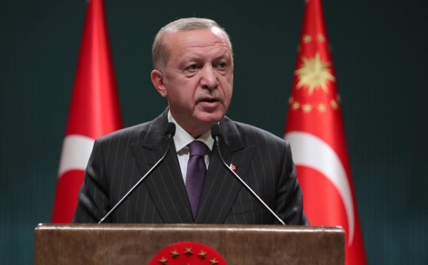 Turquie : le bilan du séisme a dépassé 8.500 morts (Erdogan)