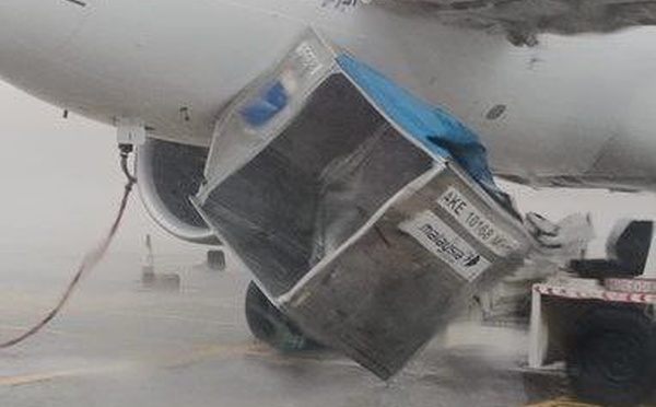 Jeddah paralysée : Une tempête déchaînée sème le chaos à l'aéroport international