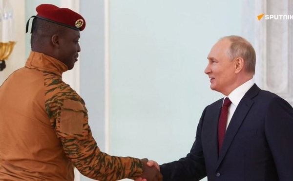 Burkina Faso : Le Président Ibrahim Traoré se rendra en Russie pour le Jour de la Victoire
