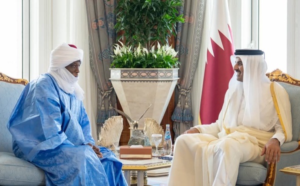 Le nouvel ambassadeur du Tchad au Qatar présente ses lettres de créance