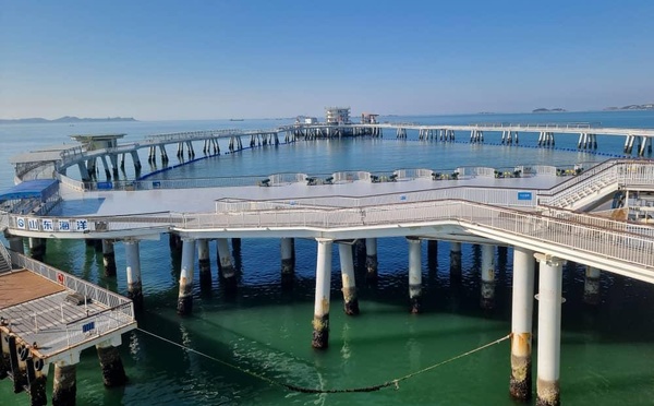 Shandong, Chine : "Genghai N°1", une plate-forme marine intelligente fusionnant aquaculture et tourisme